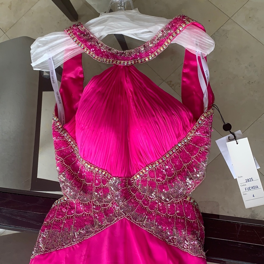 Sherri Hill dress brand new
